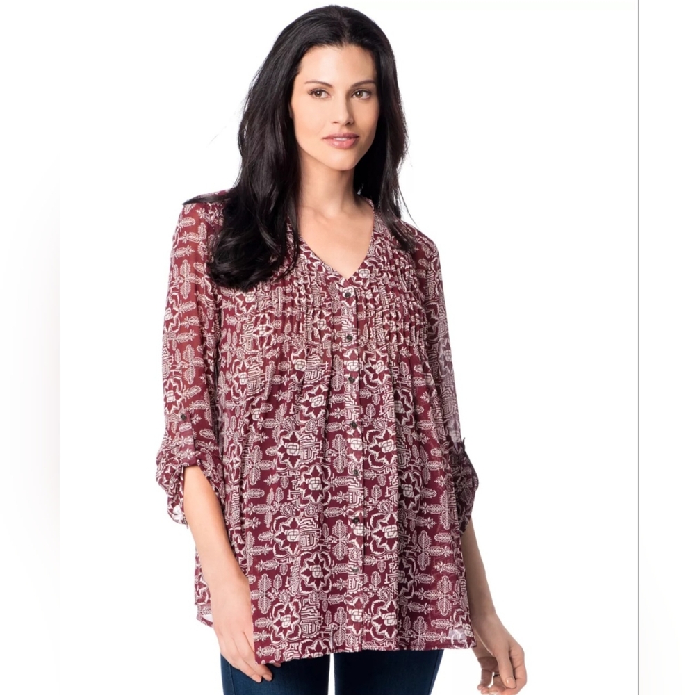 A Pea in the Pod Nursing Maternity Blouse Red Maroon Floral Tribal Size Medium